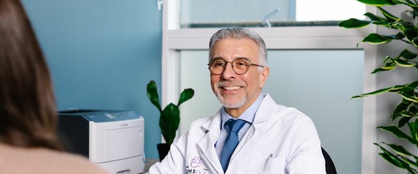 Dr Alejandro